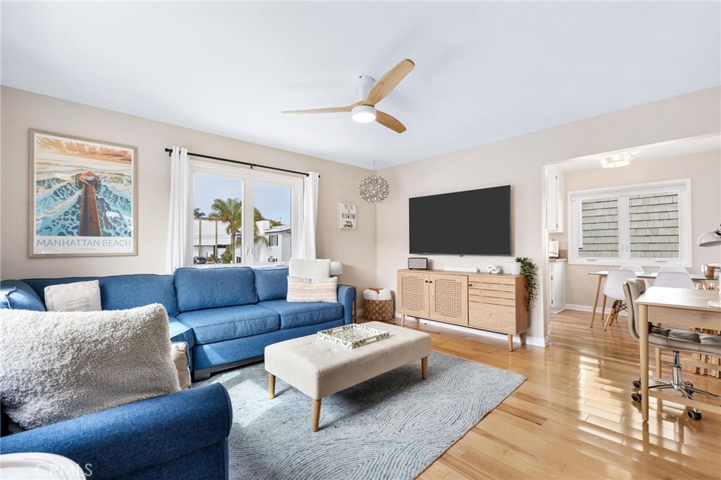 337 10th Street Manhattan Beach, CA 90266 - Photo 31 of 52