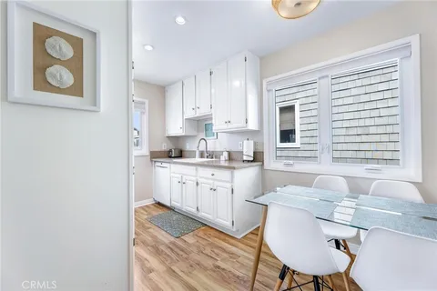 $5,350,000 | 337 10th Street, Manhattan Beach, CA 90266