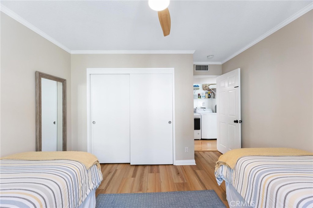 337 10th Street Manhattan Beach, CA 90266 - Photo 48 of 52