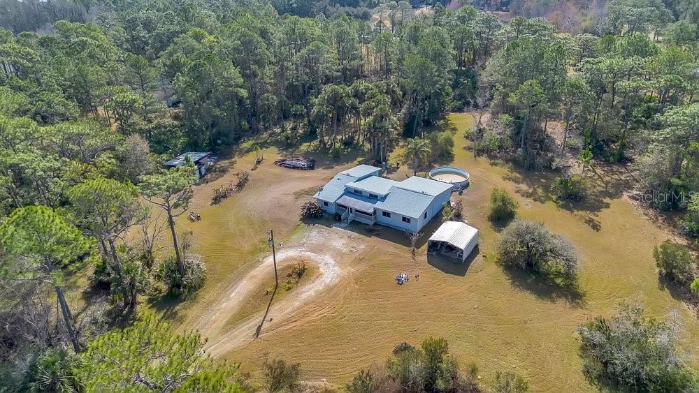 425 Scooter Point Geneva, FL 32732 - Photo 5 of 41