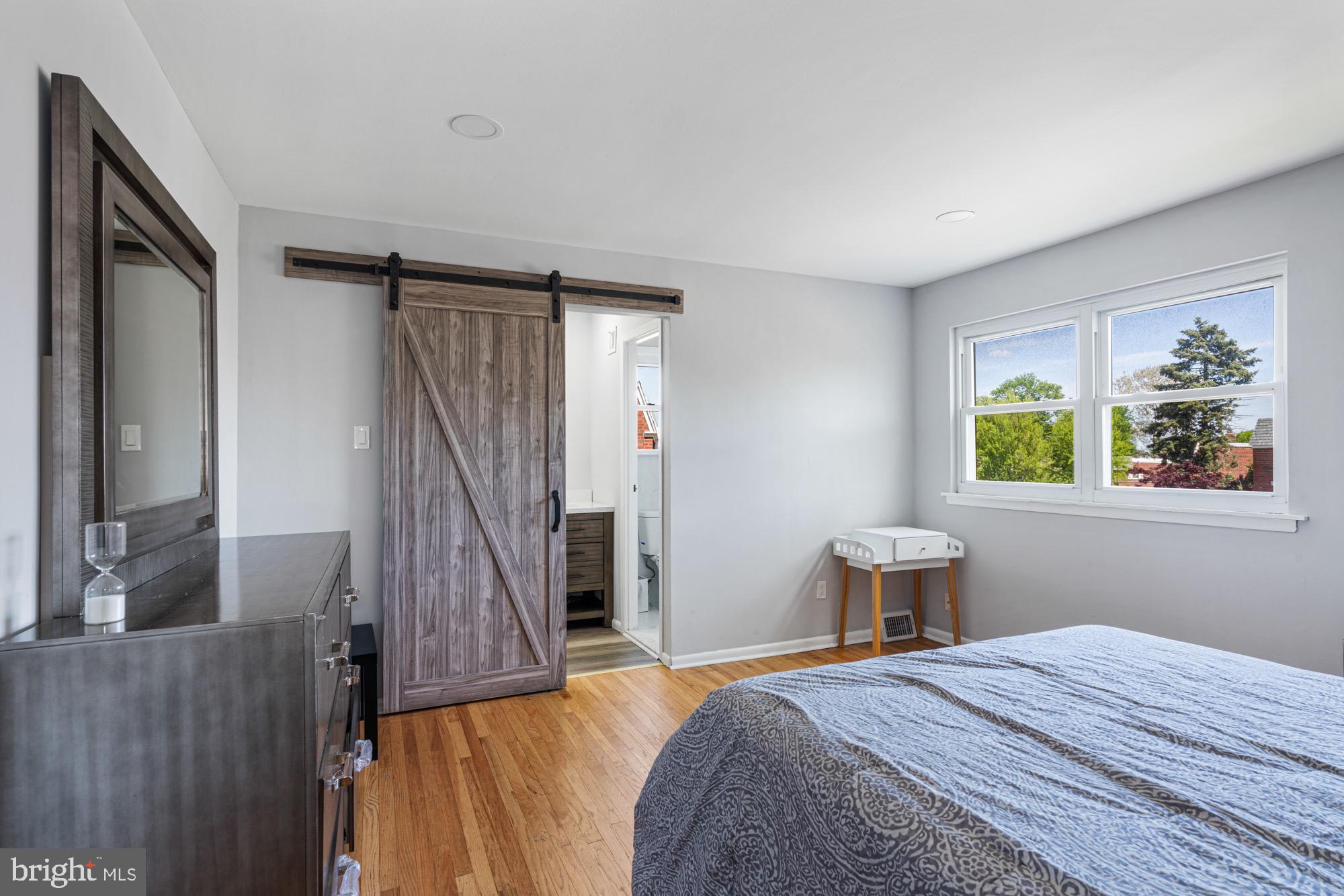 11116 Ridgeway Street Philadelphia, PA 19116 - Photo 18 of 34 Gallery Image 18