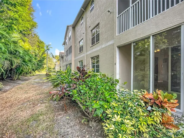 a view of outdoor space