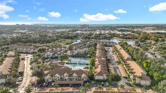 $259,800 | 4275 Castle Bridge, Unit 1312B1, Sarasota, FL 34238