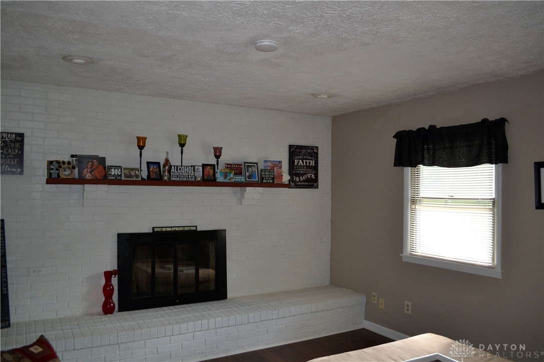 4360 Blue Rock Road Riverside, OH 45432 - Photo 5 of 22 Family Room