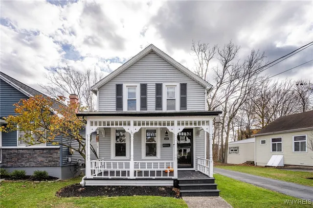 $235,900 | 20 Clark Street, Lancaster, NY 14086