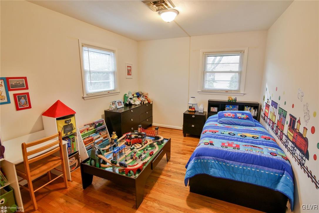 1335 Russett Road Allentown, PA 18104 - Photo 14 of 30 Gallery Image 14