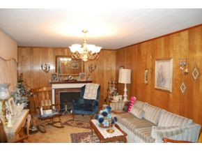 2818 Dungannon Road, Unit 1 Coeburn, VA 24230 - Photo 3 of 3 Den