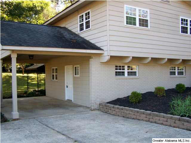 4130 Springhill Drive Anniston, AL 36201 - Photo 4 of 30