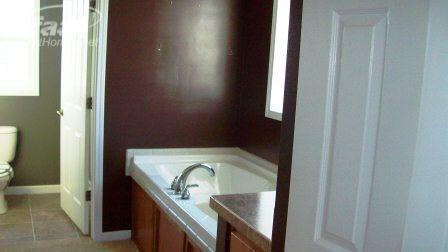 7591 Center Road Millington, MI 48746 - Photo 7 of 12 20195832-6.JPG