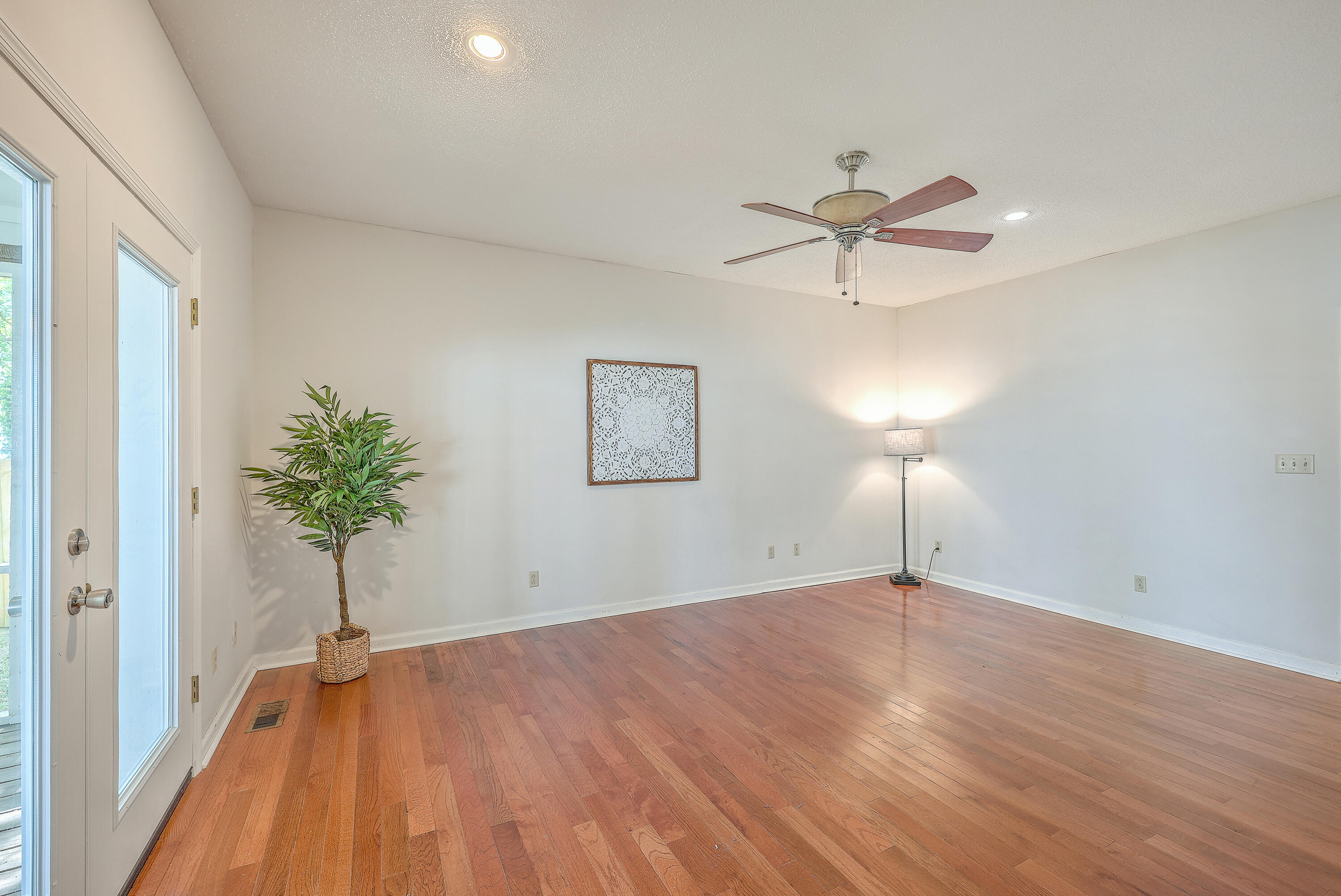 280 Suwanee Drive Vance, SC 29163 - Photo 25 of 57 Spacious Master