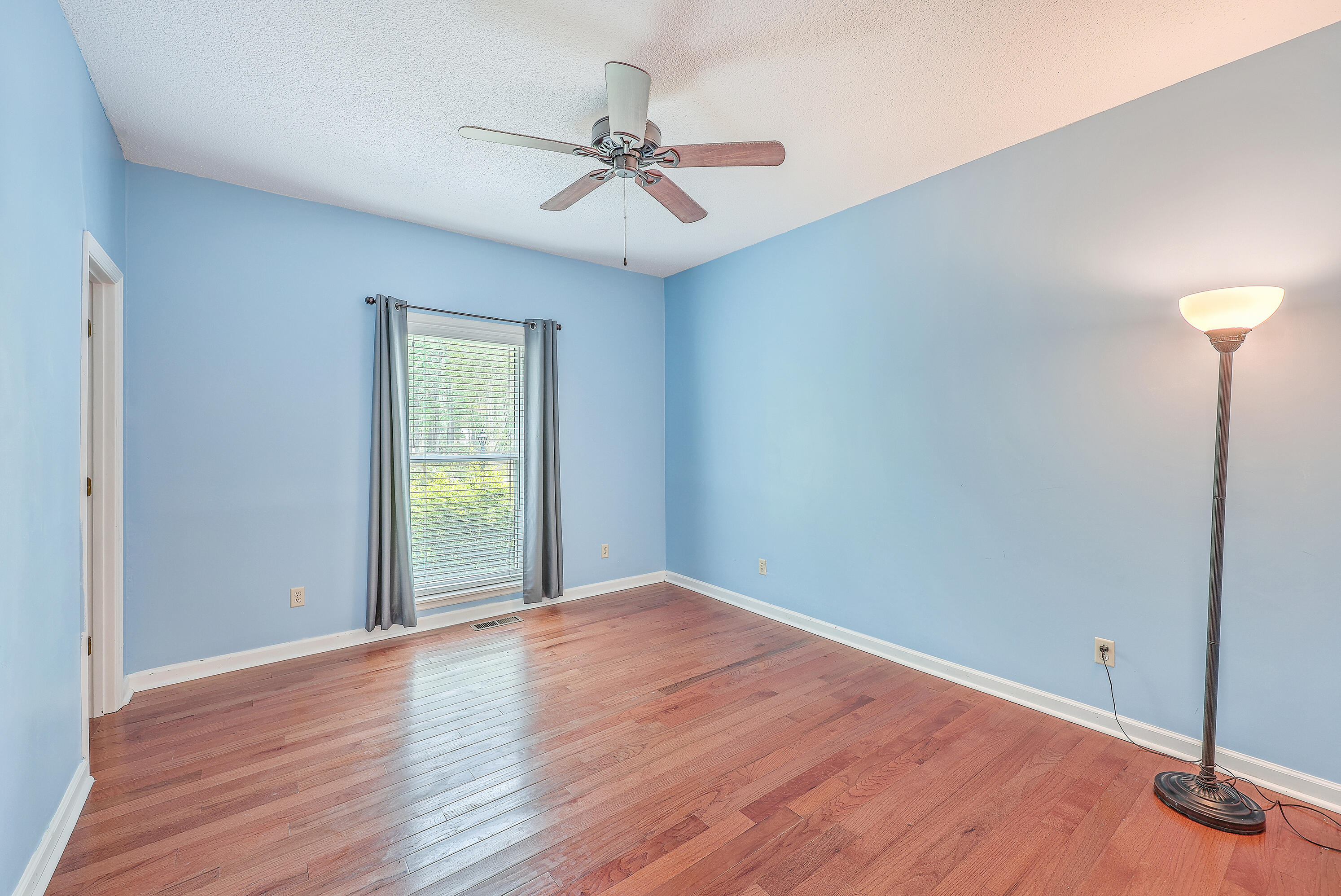 280 Suwanee Drive Vance, SC 29163 - Photo 29 of 57 Guest Bedroom 1