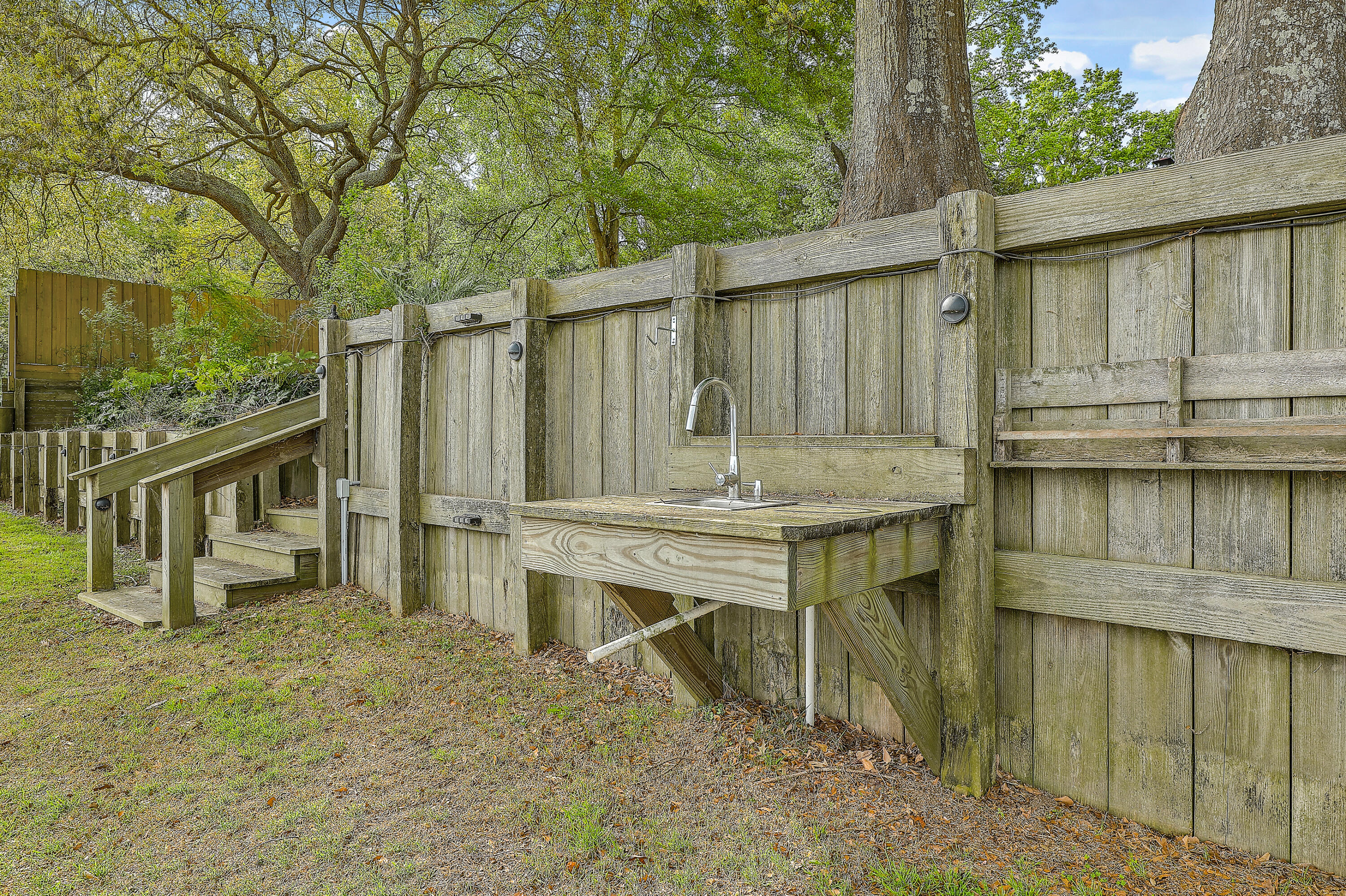 280 Suwanee Drive Vance, SC 29163 - Photo 41 of 57 Shower & Sink