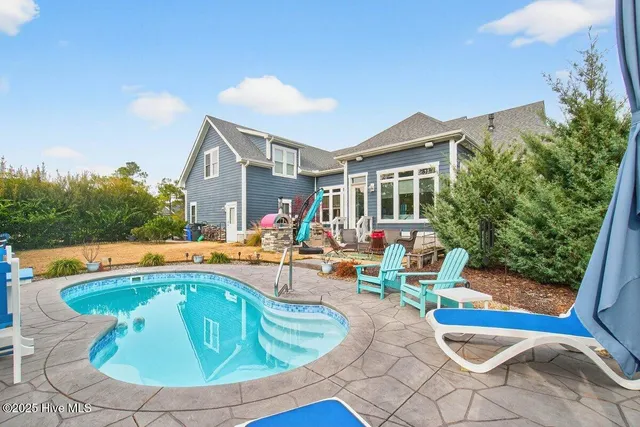 $1,299,500 | 3689 Pepperbush Drive, Southport, NC 28461