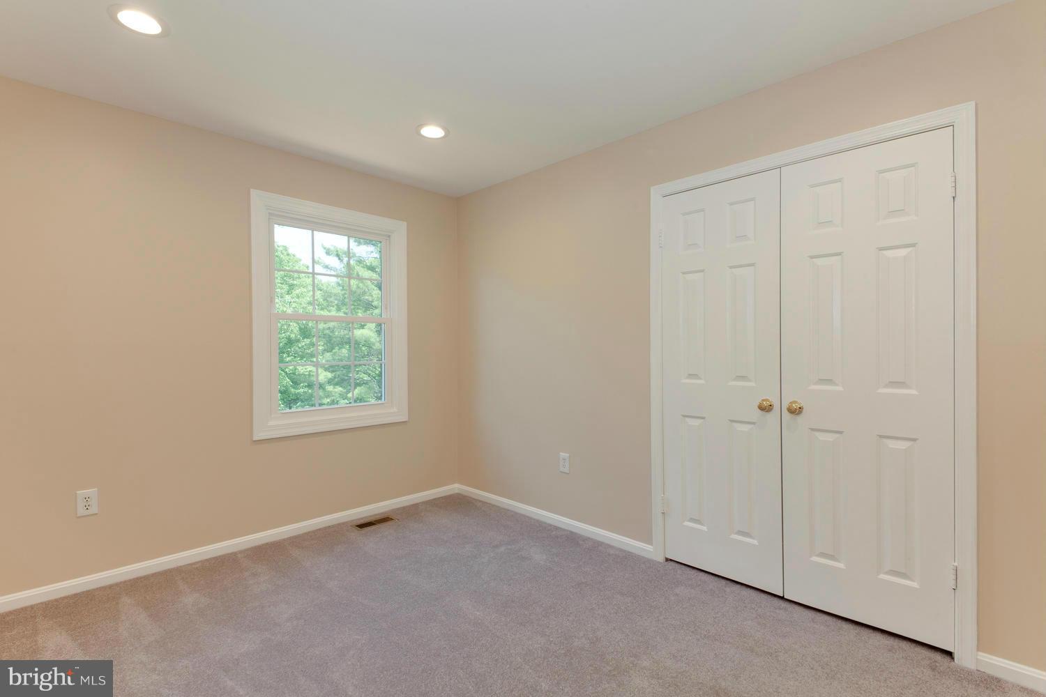 15010 Layhill Road Silver Spring, MD 20906 - Photo 18 of 30 Bedroom