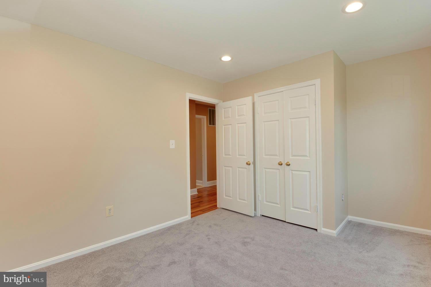 15010 Layhill Road Silver Spring, MD 20906 - Photo 20 of 30 Bedroom