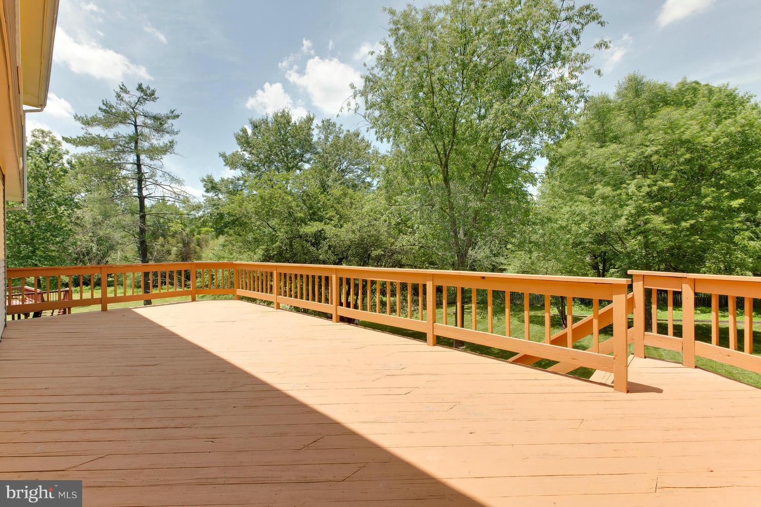 15010 Layhill Road Silver Spring, MD 20906 - Photo 10 of 30 Deck