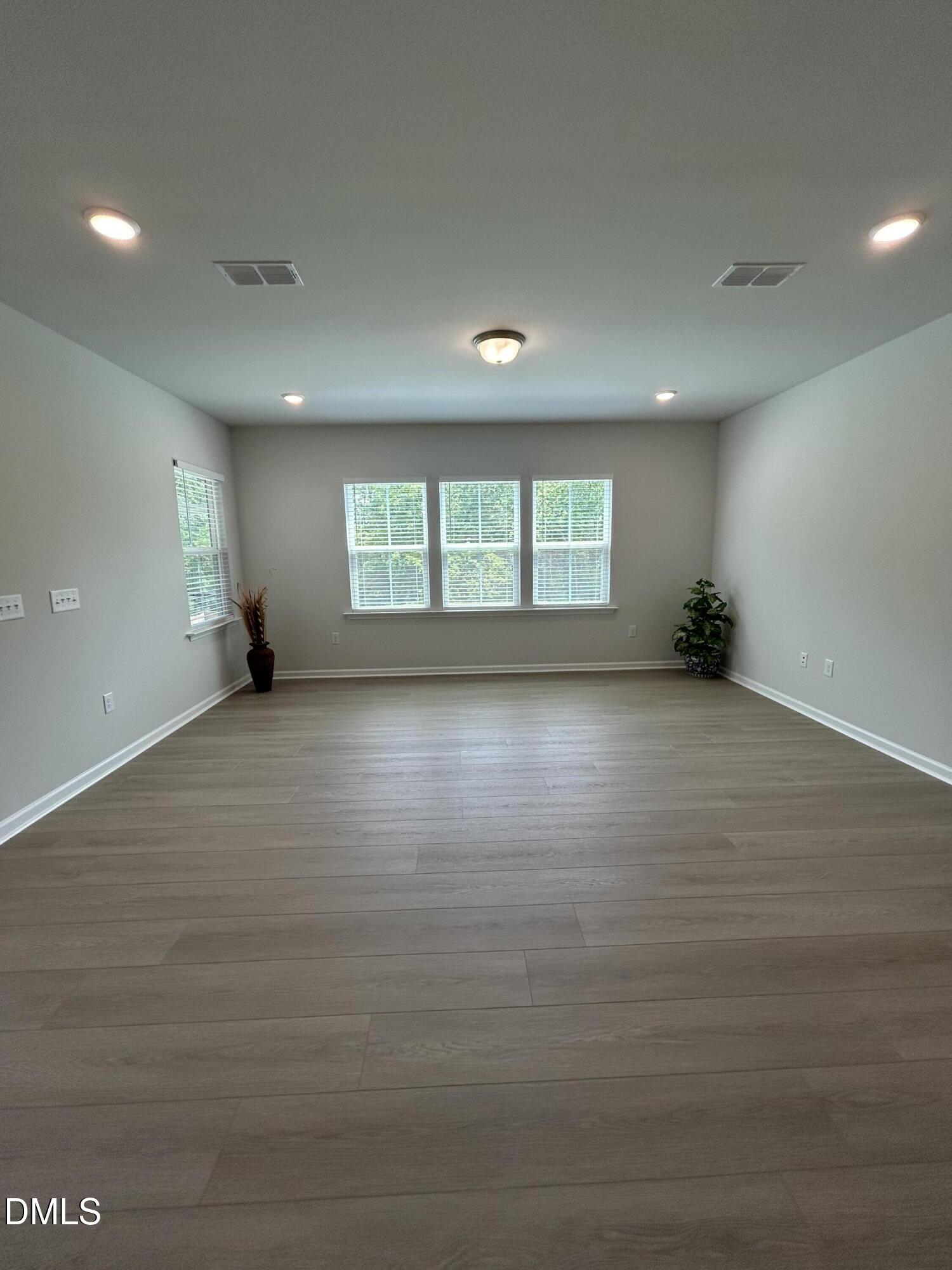 781 Denburn Place Raleigh, NC 27603 - Photo 4 of 28
