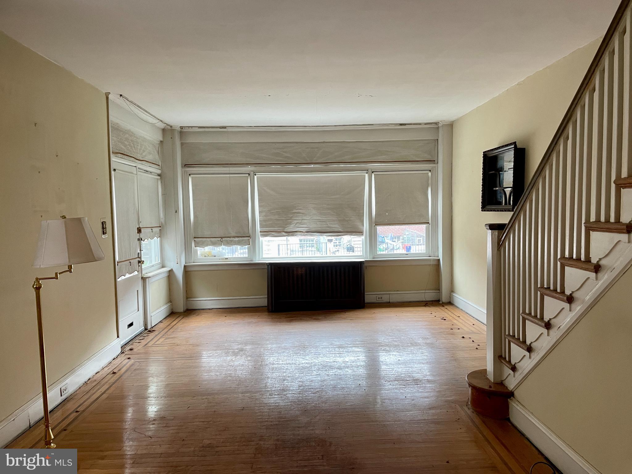 7156 Rutland Street Philadelphia, PA 19149 - Photo 2 of 11 Living Room