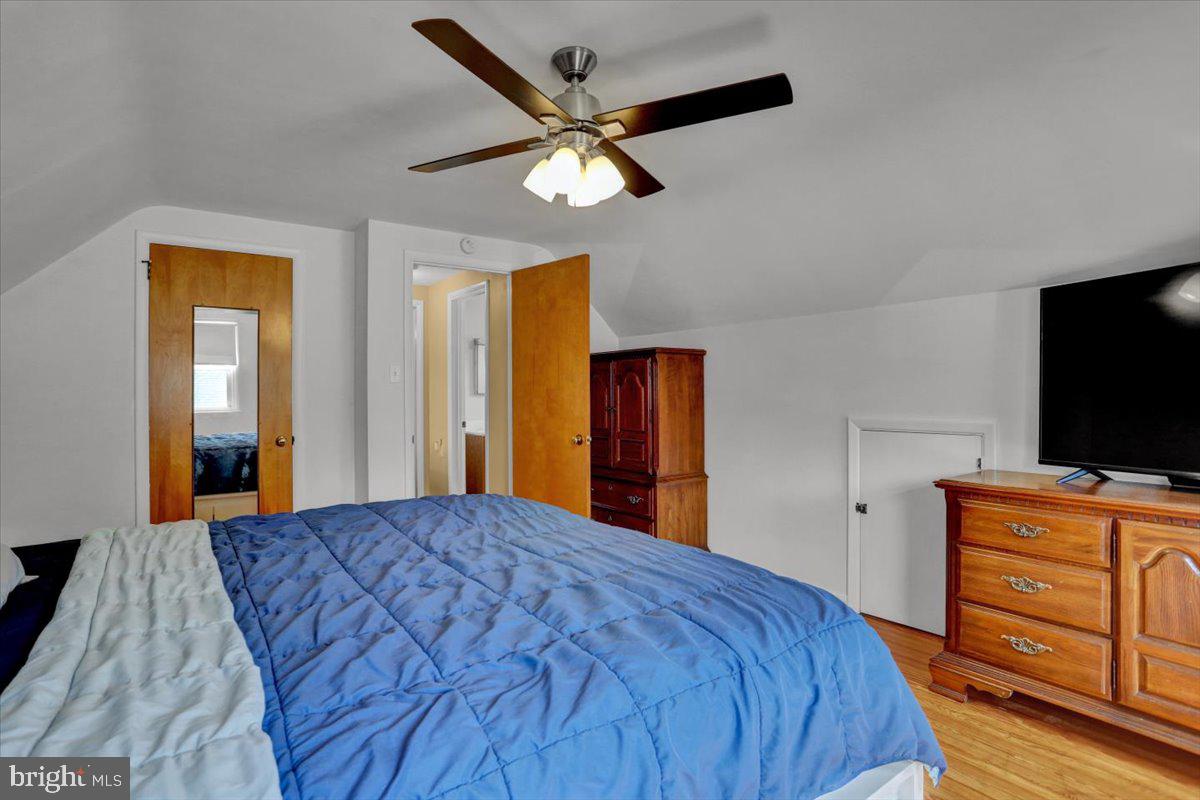 1326 Columbia Avenue Reading, PA 19607 - Photo 14 of 37