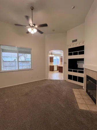 $2,200 | 770 West Brittany Lane, Clovis, CA 93619