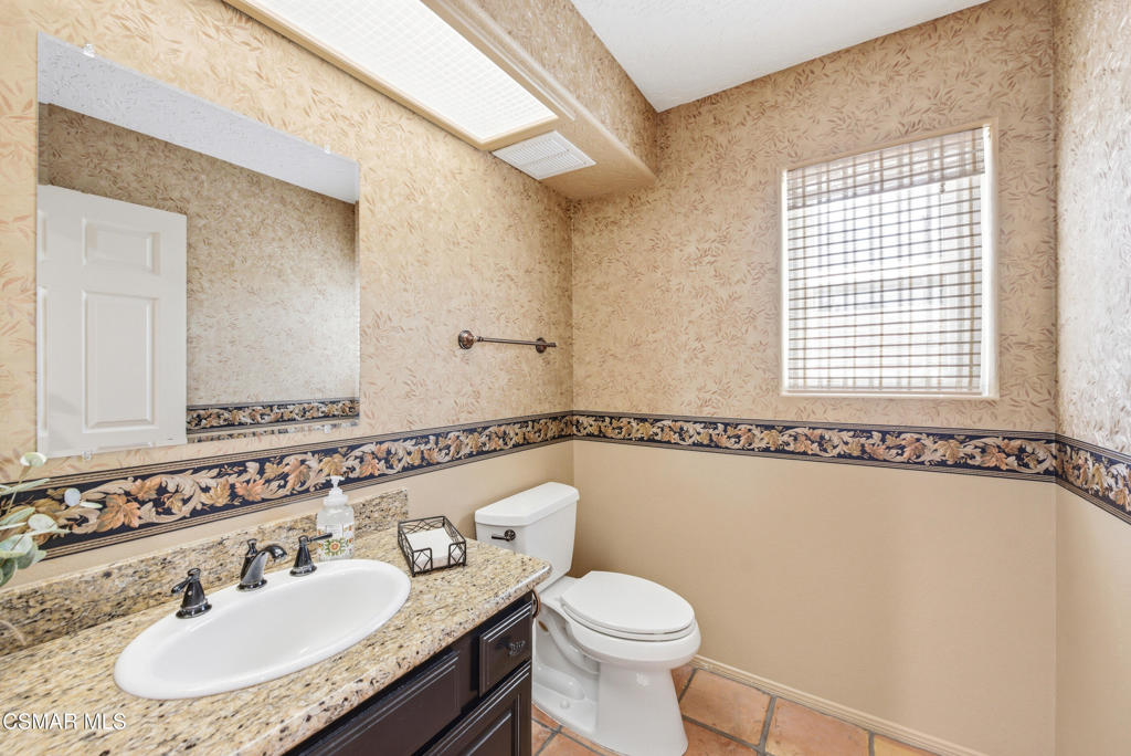 1314 Gonzales Road Simi Valley, CA 93063 - Photo 27 of 77