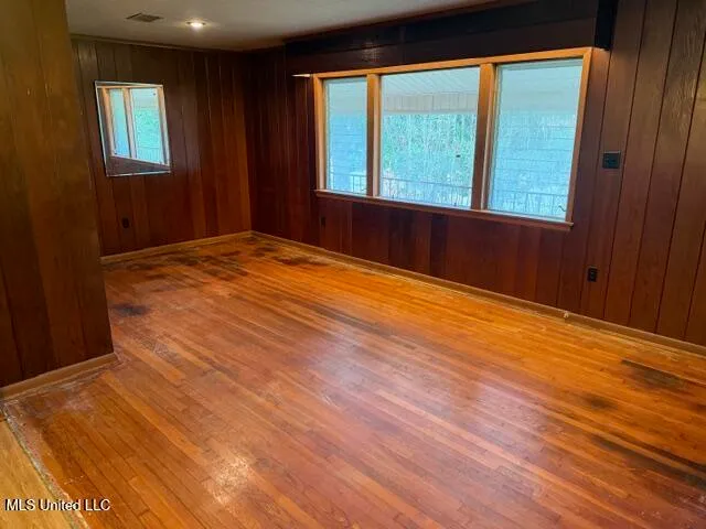 $129,900 | 105 East Sunset Drive, Brandon, MS 39042