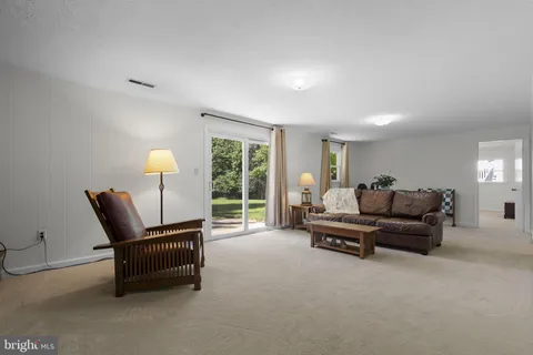 $700,000 | 9008 Edgewood Drive, Gaithersburg, MD 20877