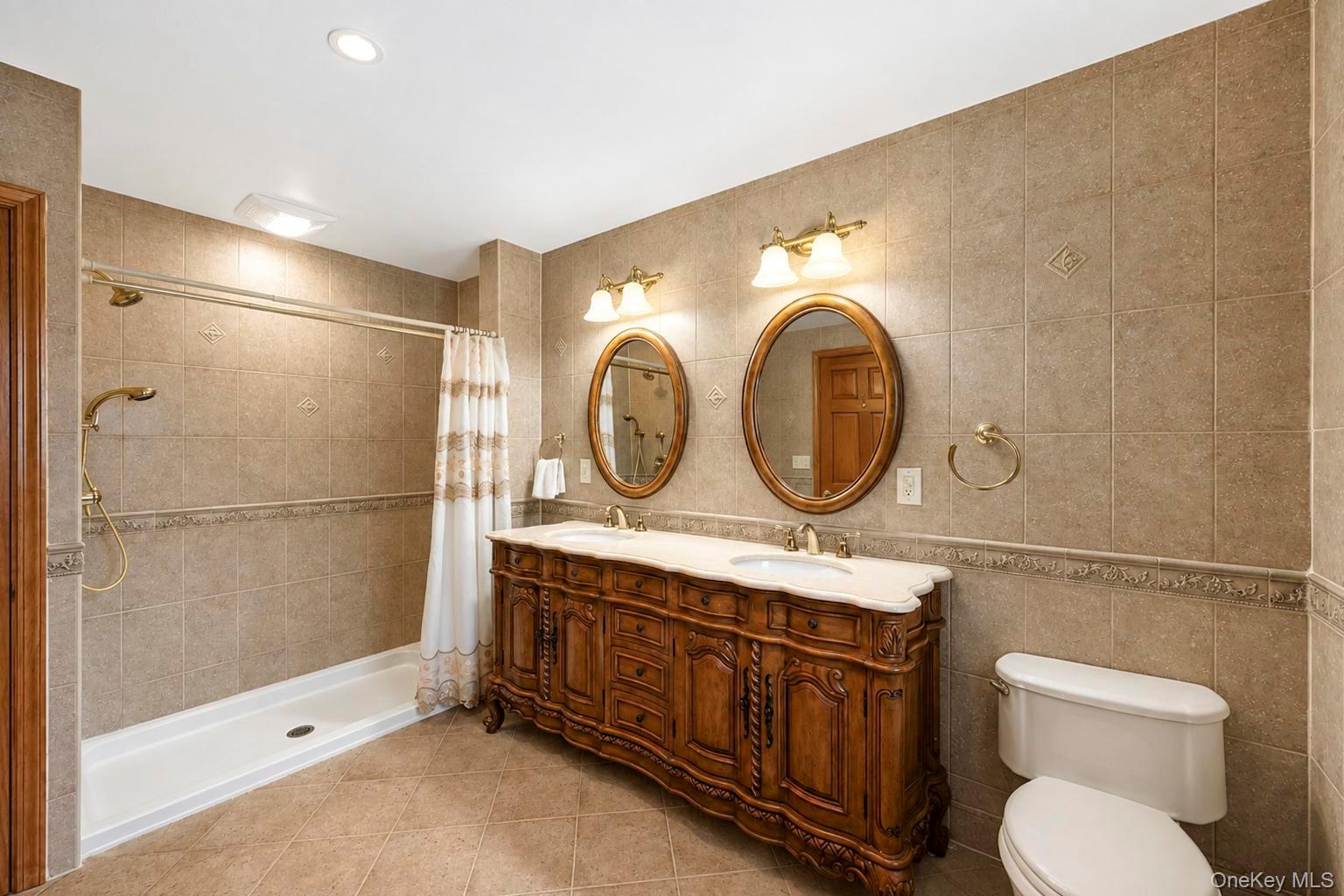 29 Niewood Drive Ridge, NY 11961 - Photo 36 of 48 Gallery Image 36