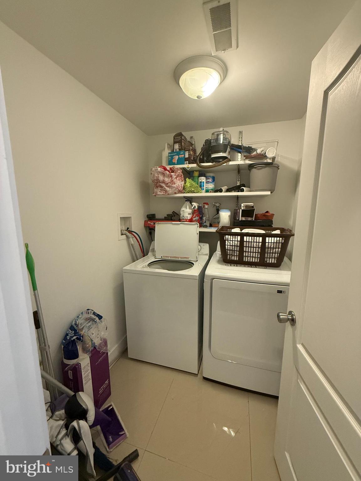 1533 Swain Street Philadelphia, PA 19130 - Photo 19 of 36