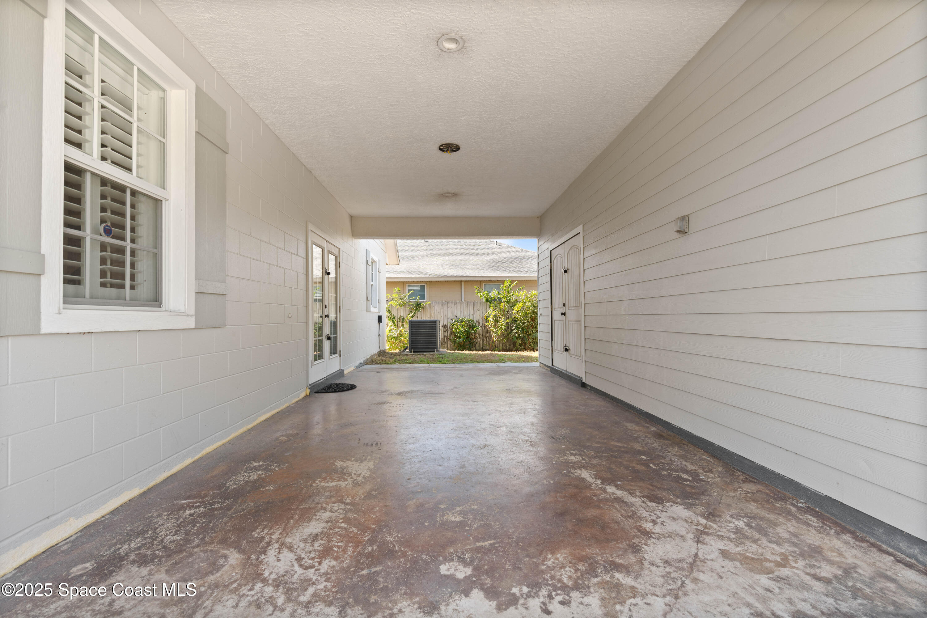 2869 Hiawatha Avenue Northeast Palm Bay, FL 32905 - Photo 25 of 49 DSC00110