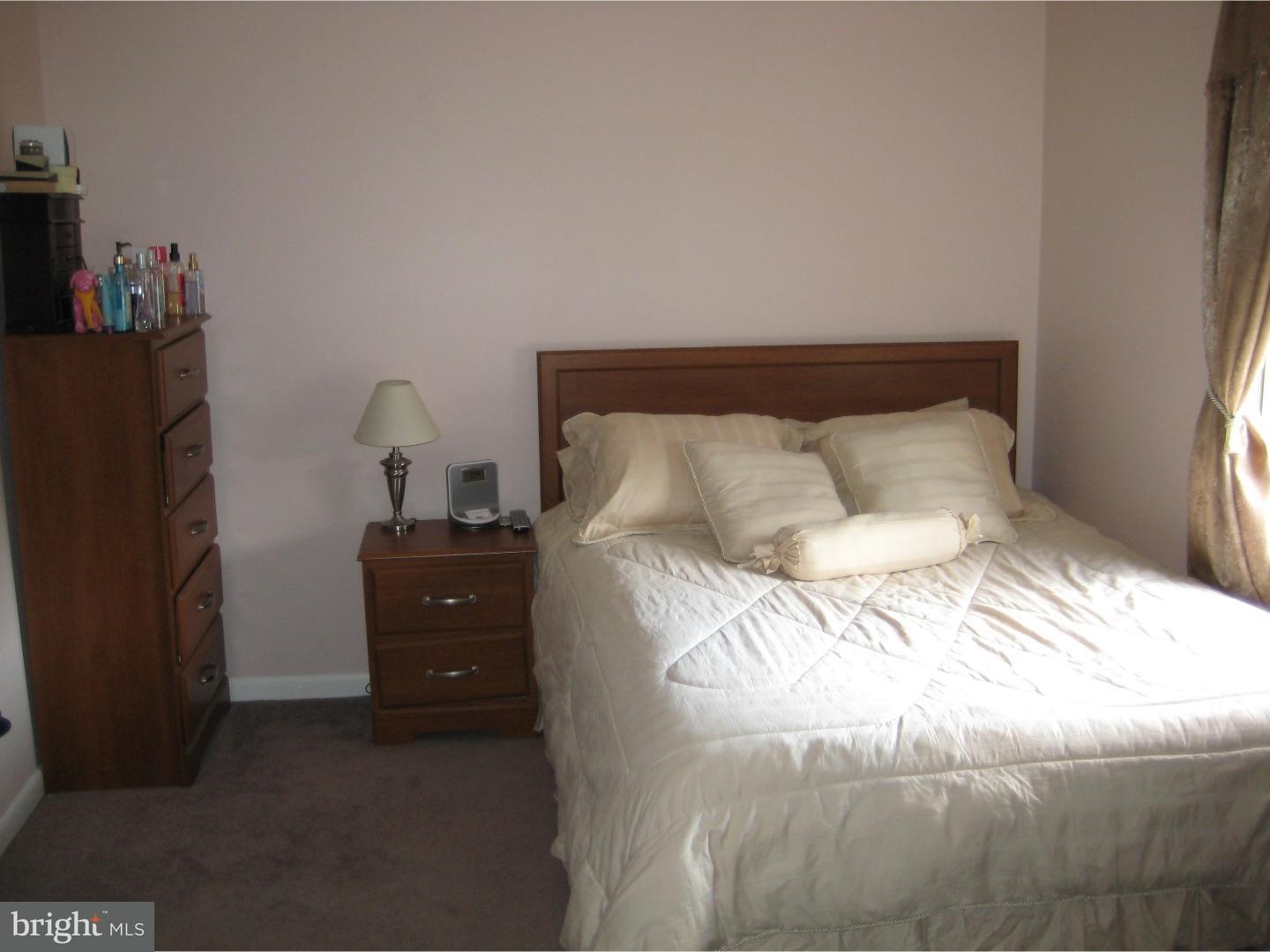 601 Grant Road, Unit 47 Folcroft, PA 19032 - Photo 11 of 17 Bedroom