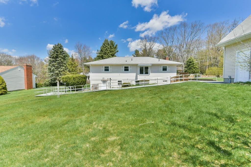 126 Putnam Road Holden, MA 01520 - Photo 9 of 33