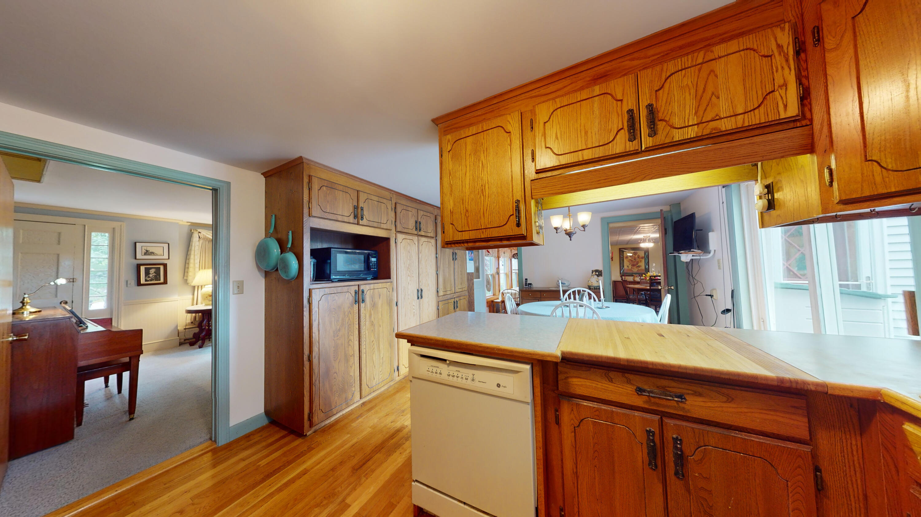 388 Crockett Ridge Road Norway, ME 04268 - Photo 14 of 53 388-Crockett-Ridge-Rd-Norway-ME-04268-06