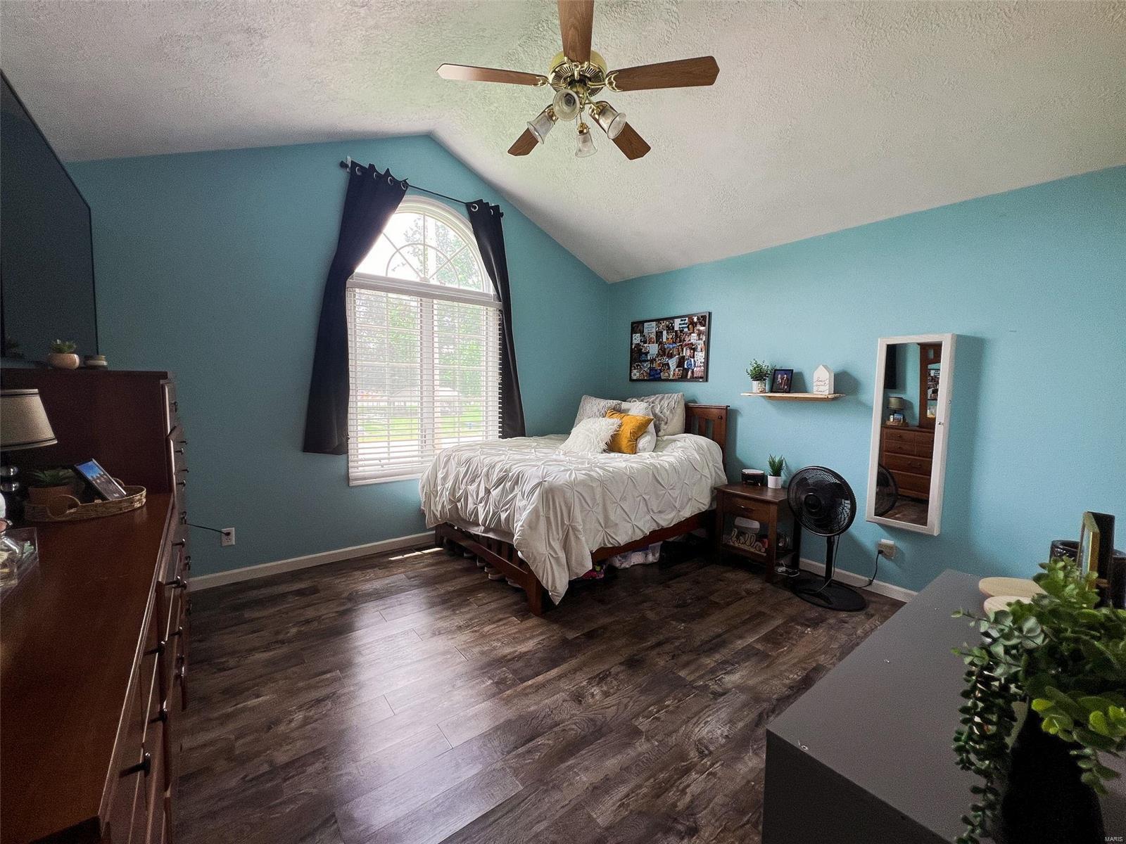 671 Kane Street Carlyle, IL 62231 - Photo 15 of 40 Gallery Image 15