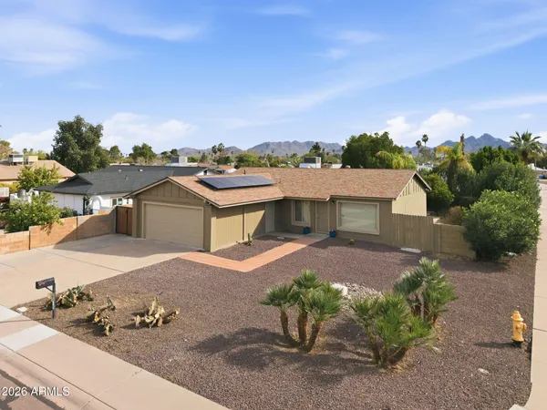 $449,900 | 2501 East Dahlia Drive, Phoenix, AZ 85032