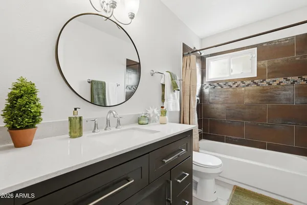 $449,900 | 2501 East Dahlia Drive, Phoenix, AZ 85032