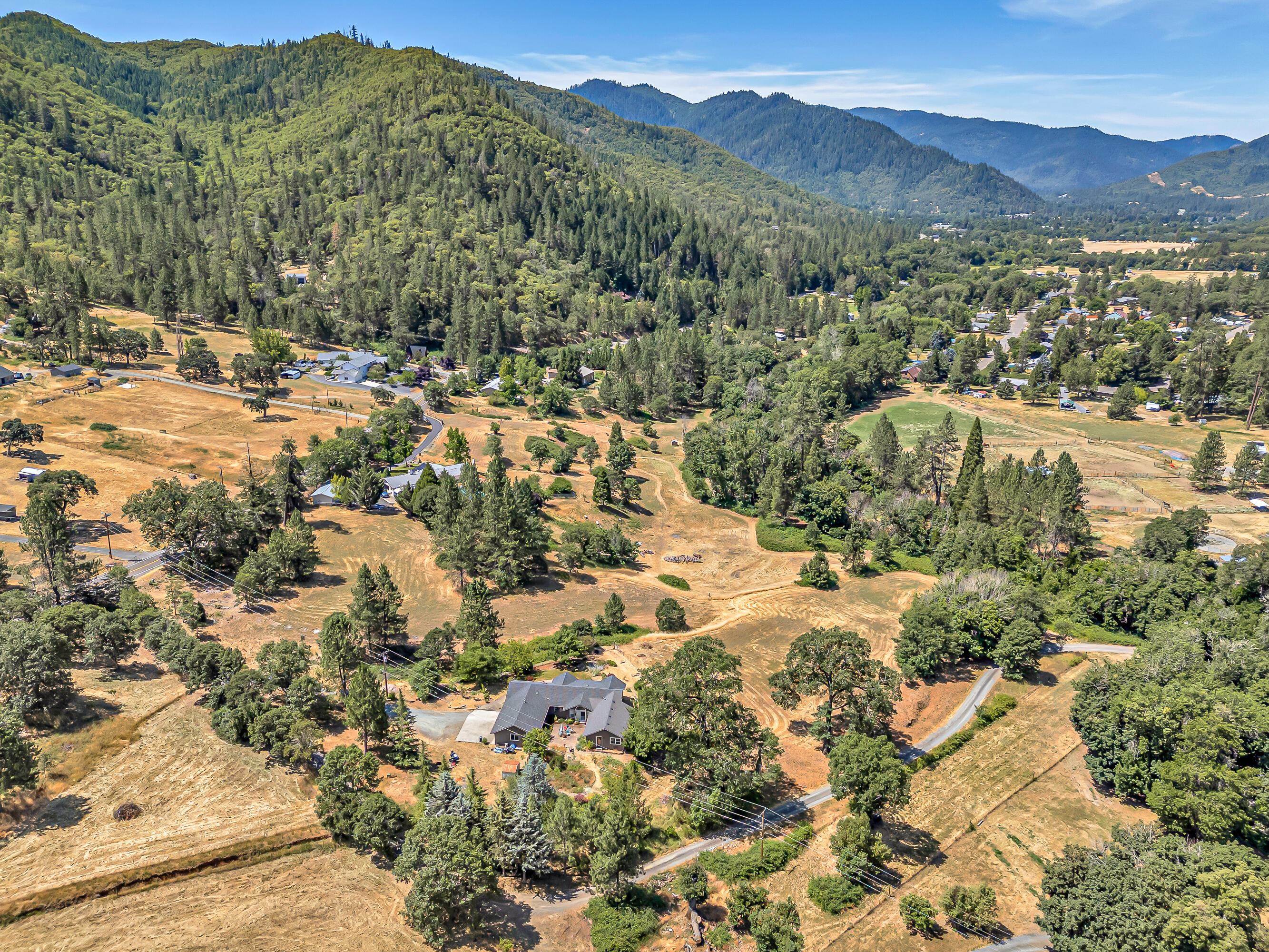1775 Wards Creek Road Rogue River, OR 97537 - Photo 49 of 62