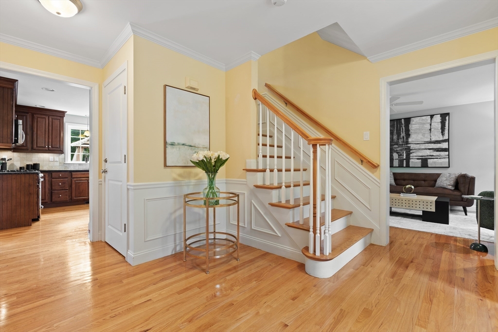 74 Muller Road Burlington, MA 01803 - Photo 4 of 38 Gallery Image 4