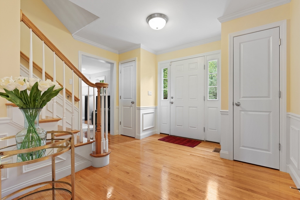 74 Muller Road Burlington, MA 01803 - Photo 5 of 38 Gallery Image 5