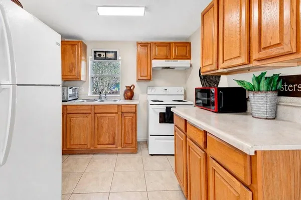 $315,000 | 595 3rd Street, Oviedo, FL 32765