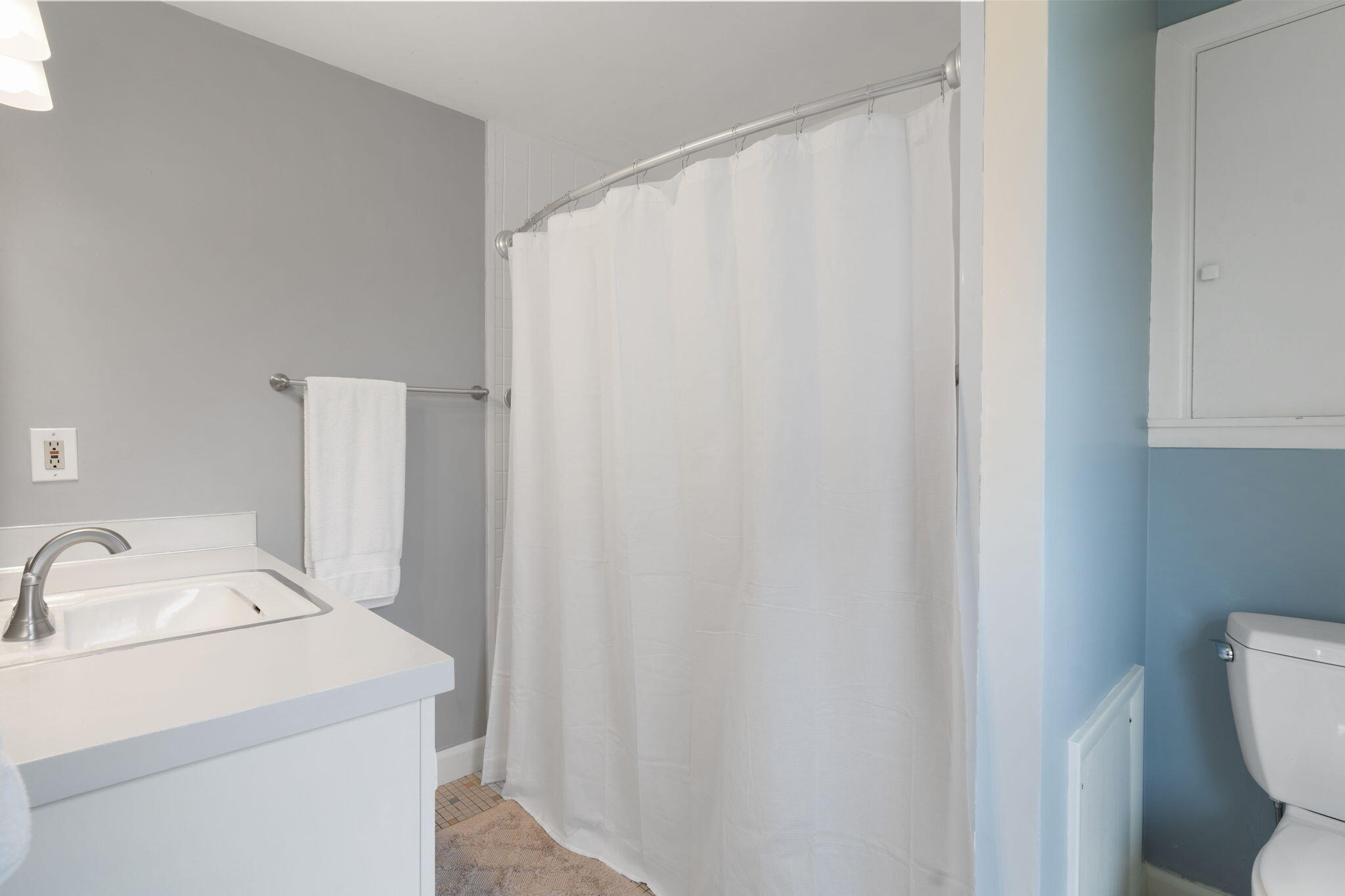 8 Longmeadow Road Cumberland Foreside, ME 04110 - Photo 15 of 36 Primary Bathroom