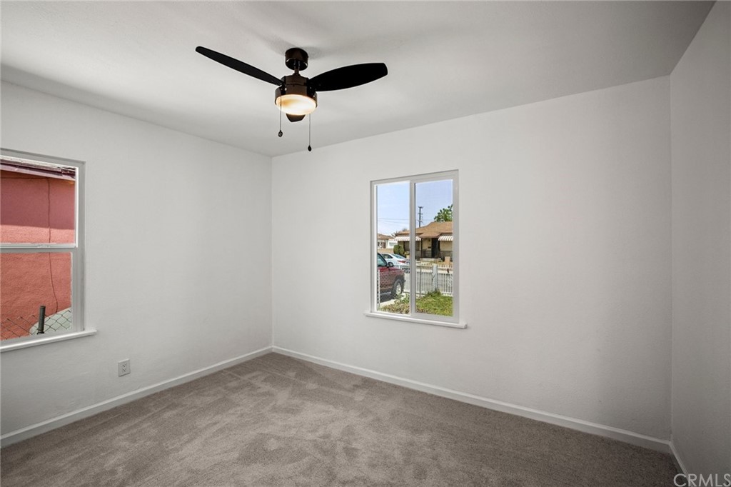 900 West Brazil Street Compton, CA 90220 - Photo 21 of 34