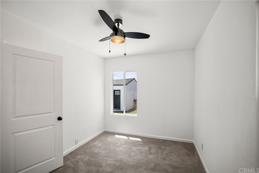 900 West Brazil Street Compton, CA 90220 - Photo 23 of 34