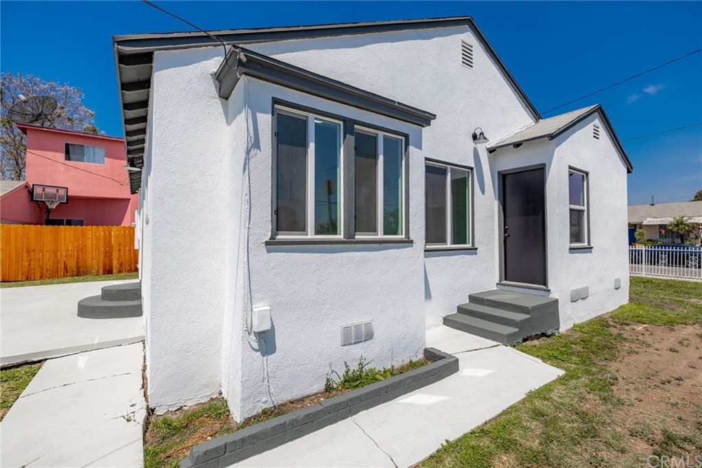 900 West Brazil Street Compton, CA 90220 - Photo 30 of 34