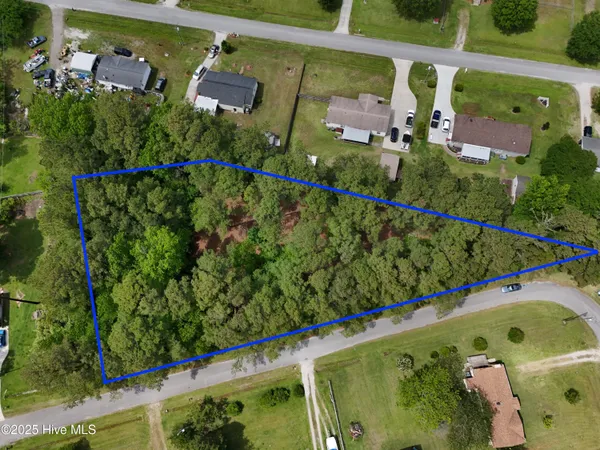 $75,000 | 210 Russell Street, Beaufort, NC 28516