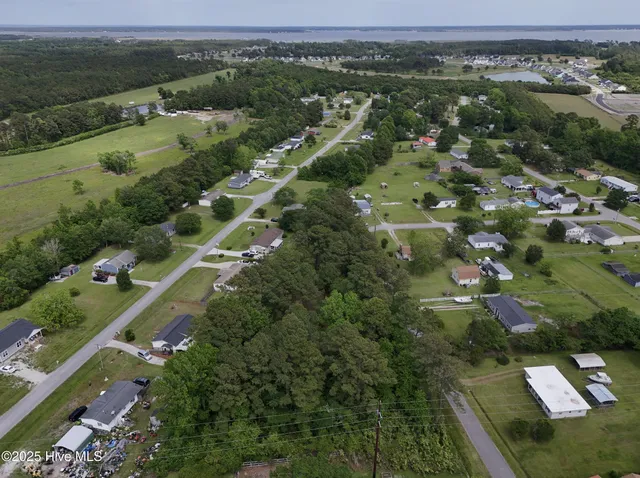 $75,000 | 210 Russell Street, Beaufort, NC 28516