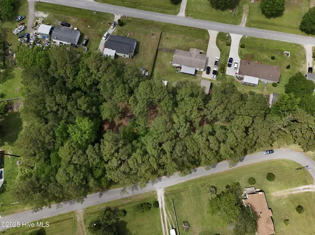 $75,000 | 210 Russell Street, Beaufort, NC 28516