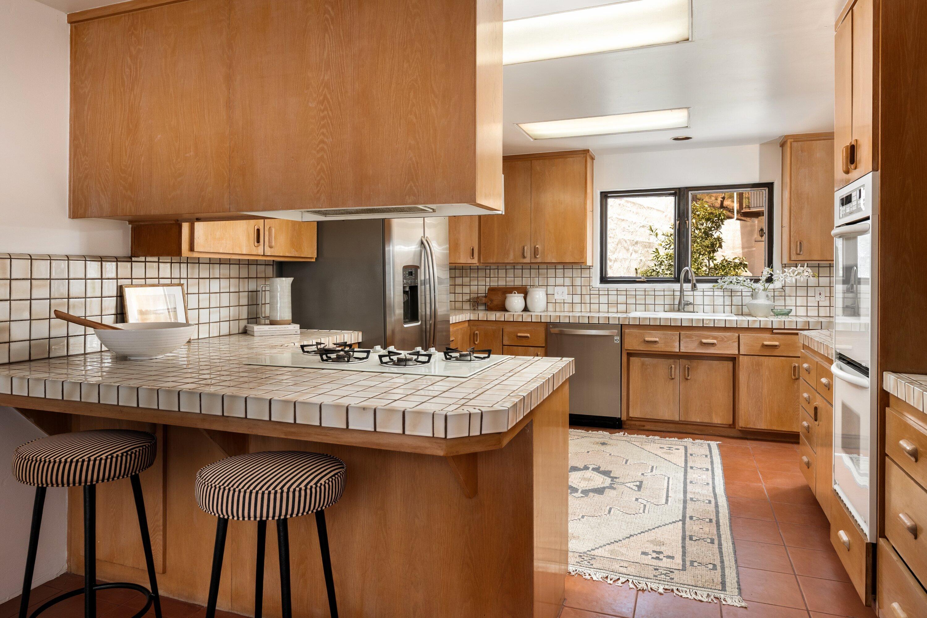 2745 Torito Road Santa Barbara, CA 93108 - Photo 7 of 23 Kitchen