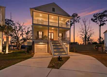 $1,999,000 | 149 Low Tide Court, Charleston, SC 29492