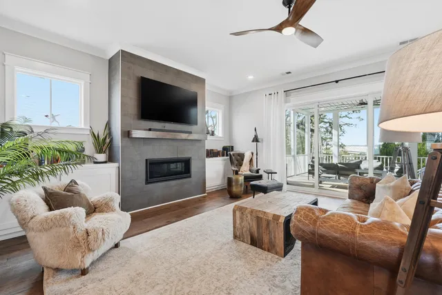 $1,999,000 | 149 Low Tide Court, Charleston, SC 29492